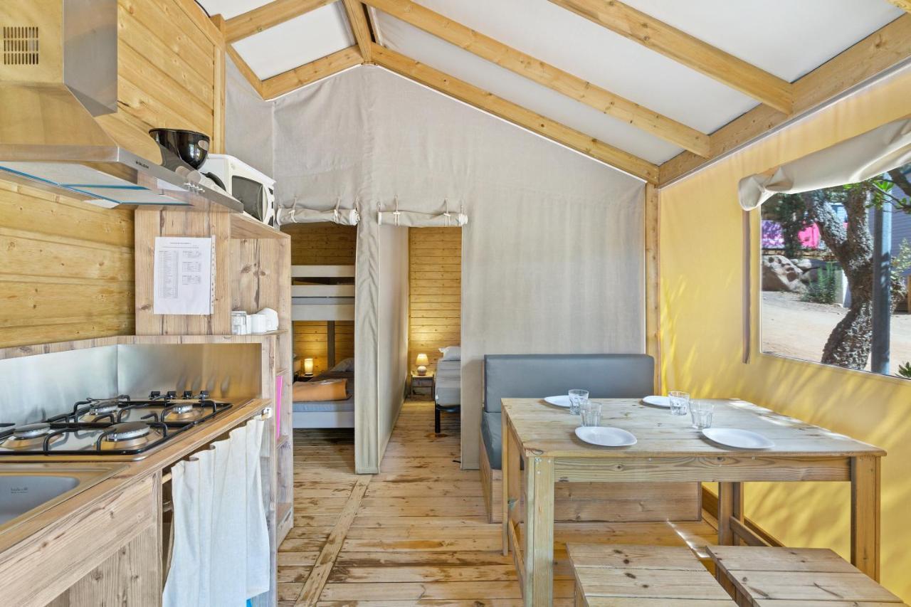 Camping Le Damier Pianottoli-Caldarello (Corsica) Exterior foto